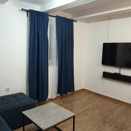 Apartment Jazbina พูลา ภายนอก รูปภาพ
