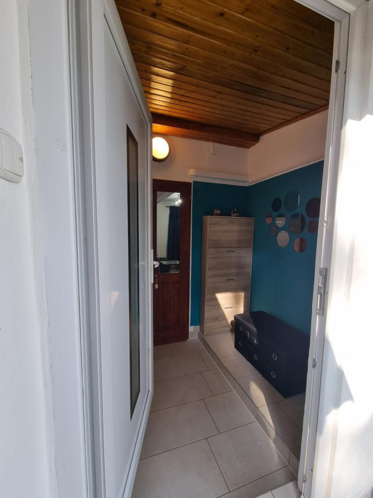 Apartment Jazbina พูลา ภายนอก รูปภาพ